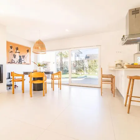 Ceyda Villa Aroeira (Setubal)