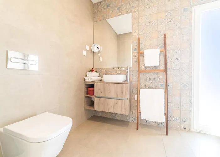 Ceyda Villa Aroeira (Setubal)