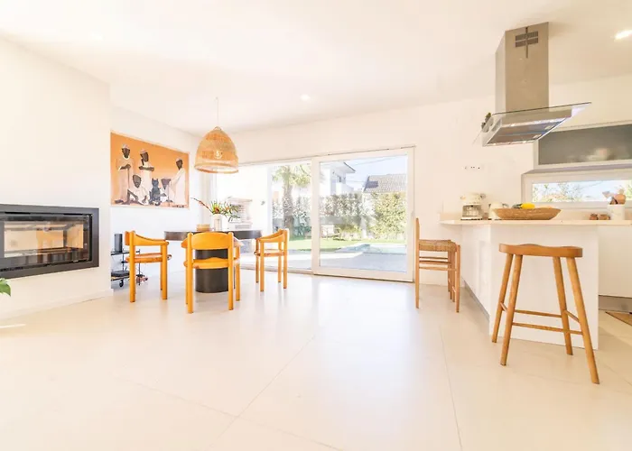 Ceyda Villa Aroeira (Setubal)